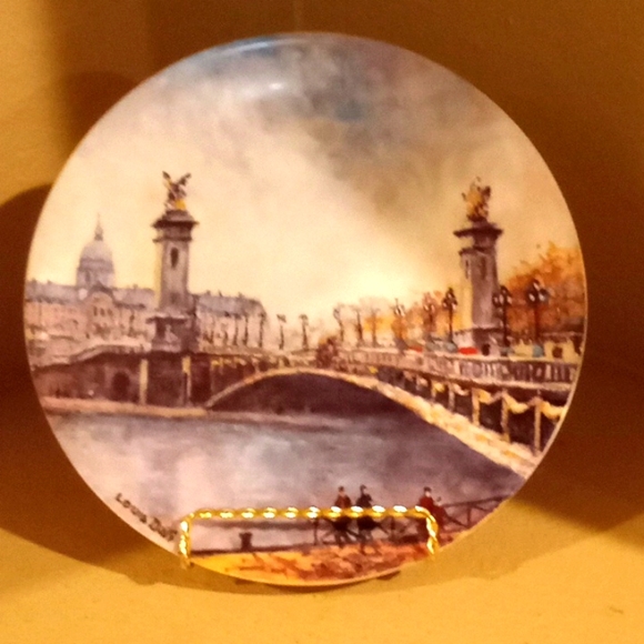 Pont Alexandre III Collector Plate - Picture 1 of 11